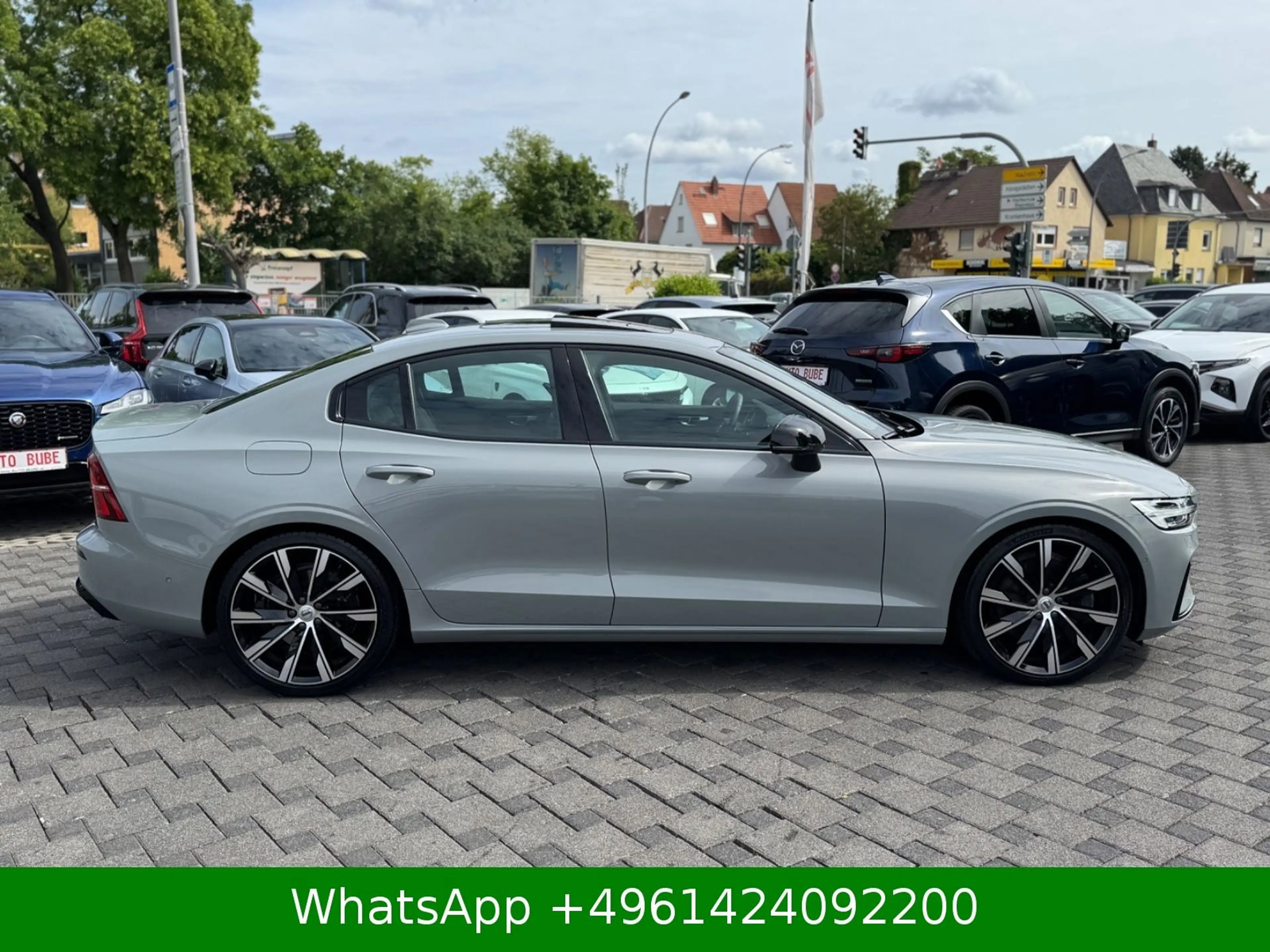 Volvo S60 Ultimate Dark AWD HUD|SCHIEBEDACH|1.HAND! — photo 9