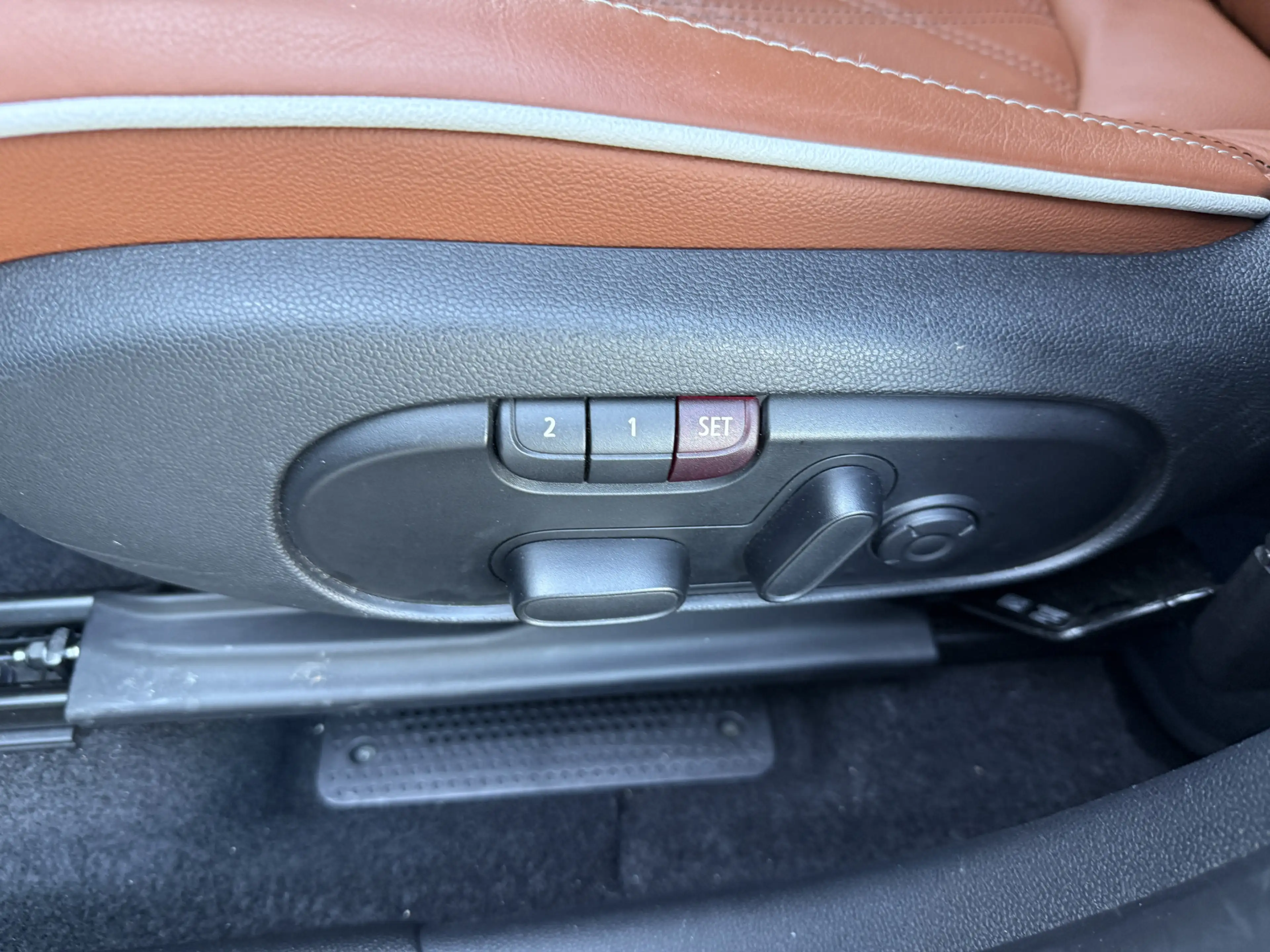 MINI Cooper SE Countryman 1.5 ALL4 Leder/Pano/H&K/Camera — photo 9