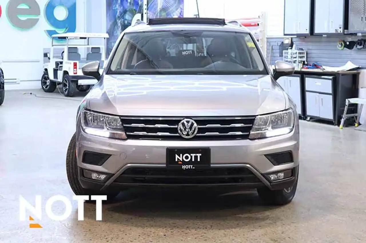 Volkswagen Tiguan снимка Volkswagen Tiguan
