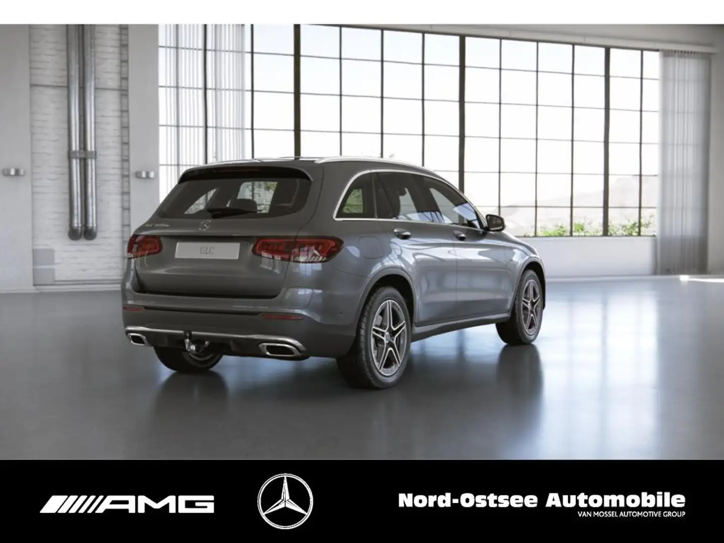 Mercedes-Benz GLC 300 de 4M AMG AHK SPUR TOTWINKEL KAMERA LED Grau - 2