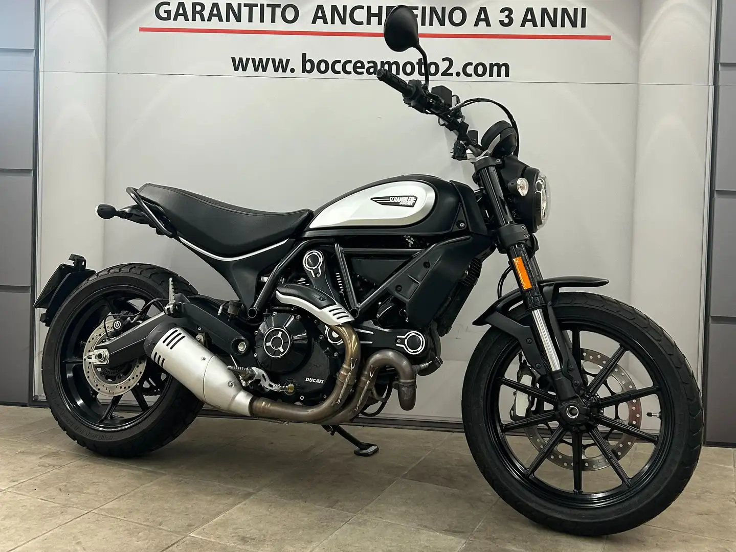 Ducati Scrambler 800 Nero - 1