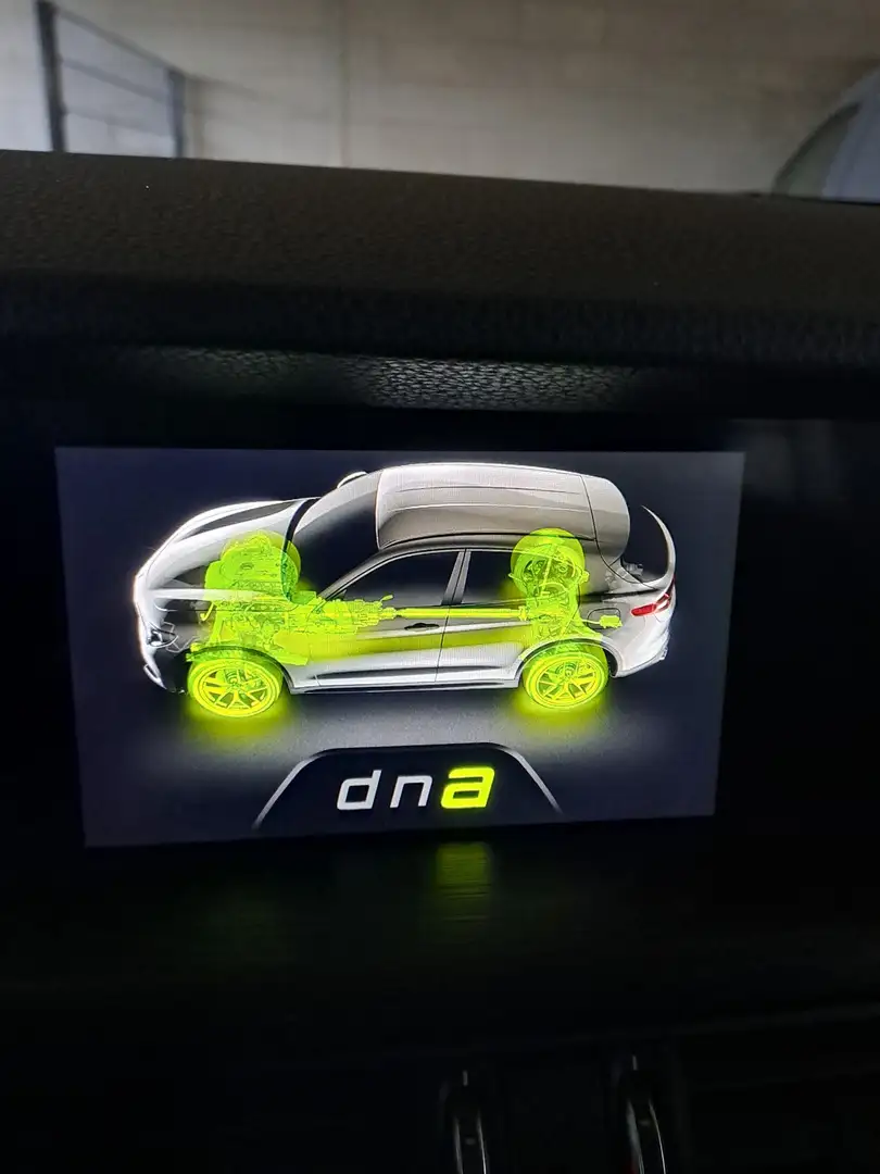 Alfa Romeo Stelvio 2.0 Turbo 16V AT8-Q4 Super - 2