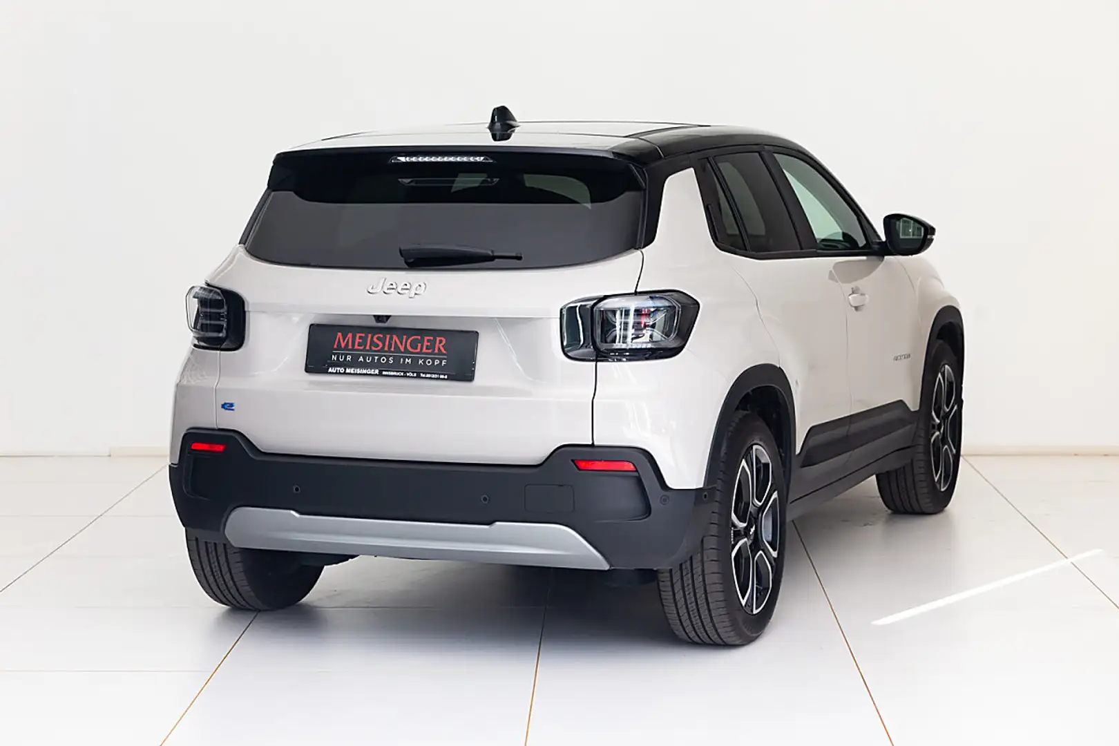 Jeep Avenger BEV 54kWh Altitude Beige - 2