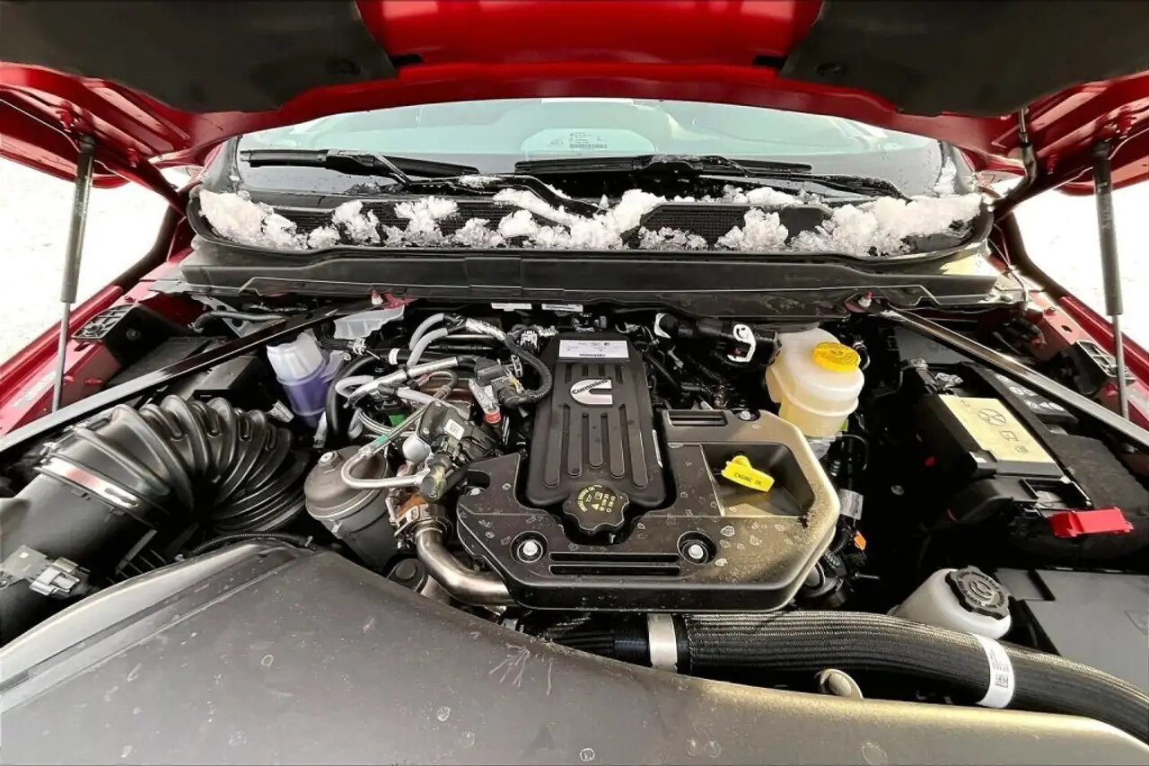 RAM 2500 снимка RAM 2500