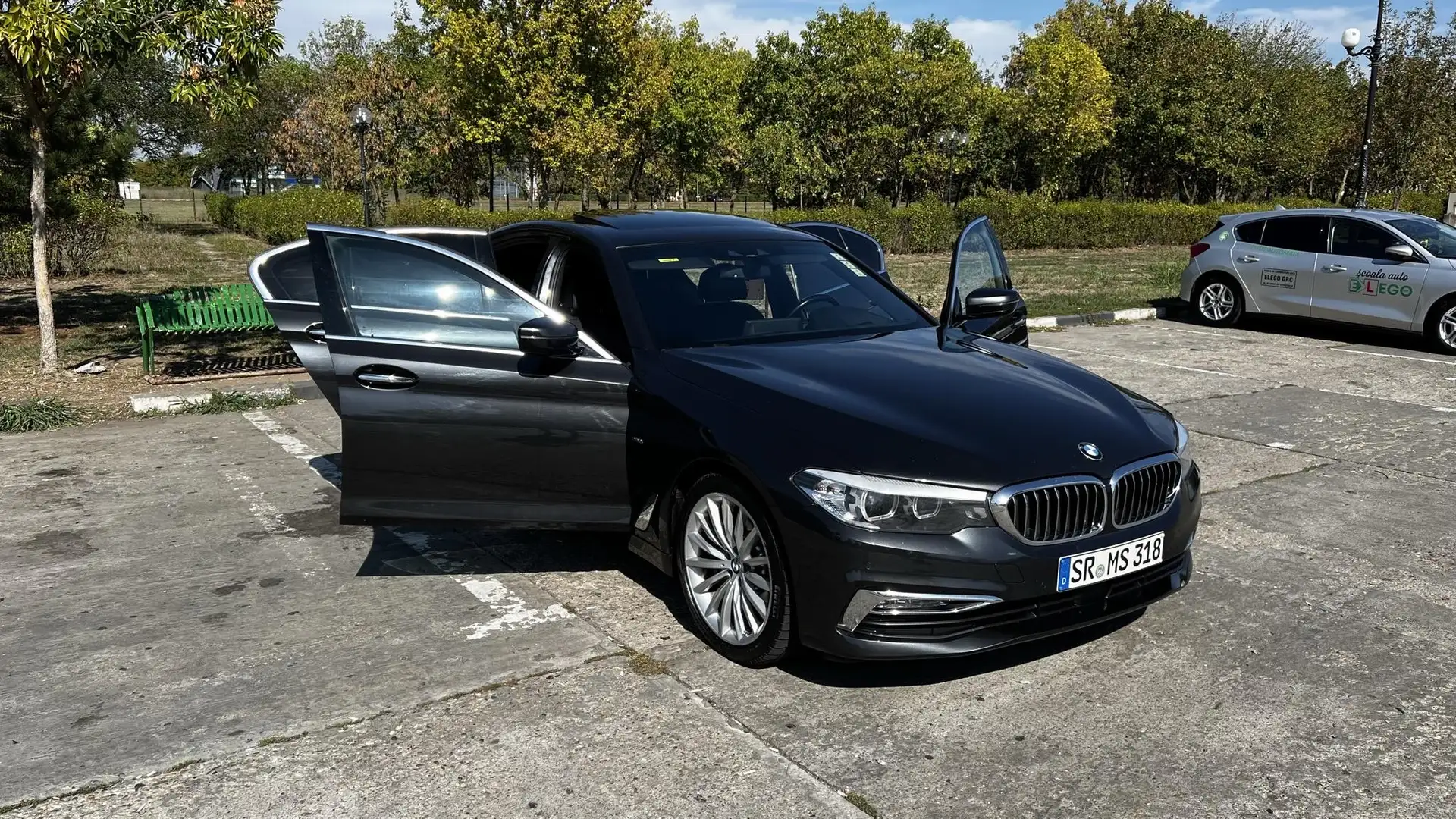 BMW 530 530d Aut. Luxury Line - 1