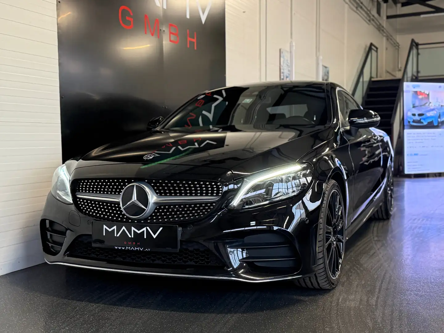 Mercedes-Benz C 220 C220d AMG Sportpaket Coupe Facelift Tausch mgl. Schwarz - 1