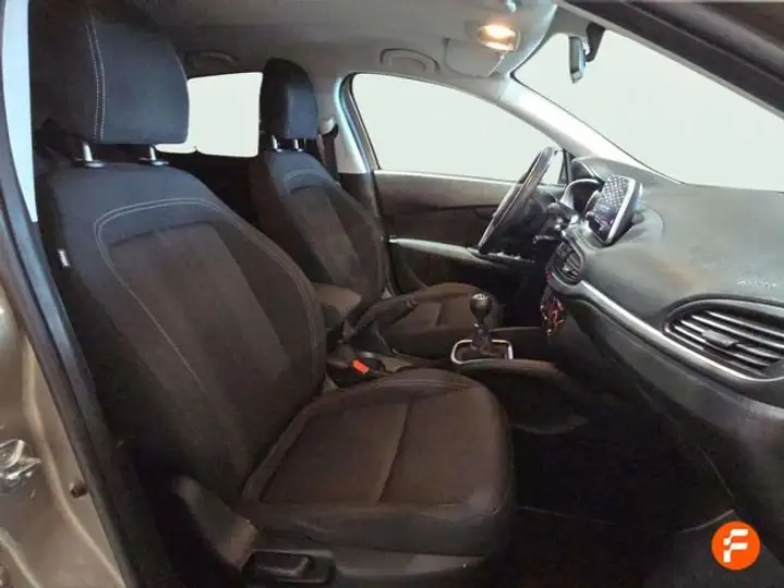 Fiat Tipo 2018, foto 16