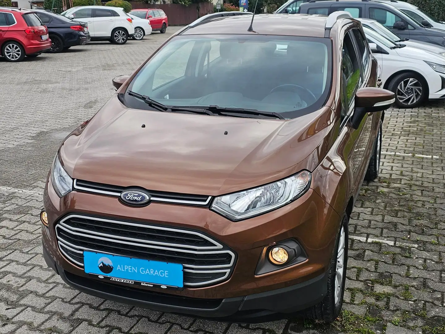 Ford EcoSport ECOSPORT*1.0*TREND*1.Hand*Rentner*SHZ*AHK*Klima* Braun - 1
