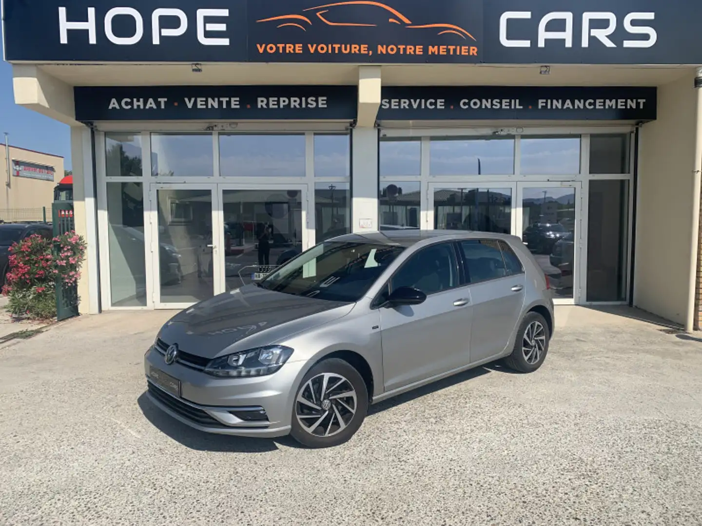 Volkswagen Golf 1.0 TSI 115CH CONNECT EURO6D-T 5P Gris - 1