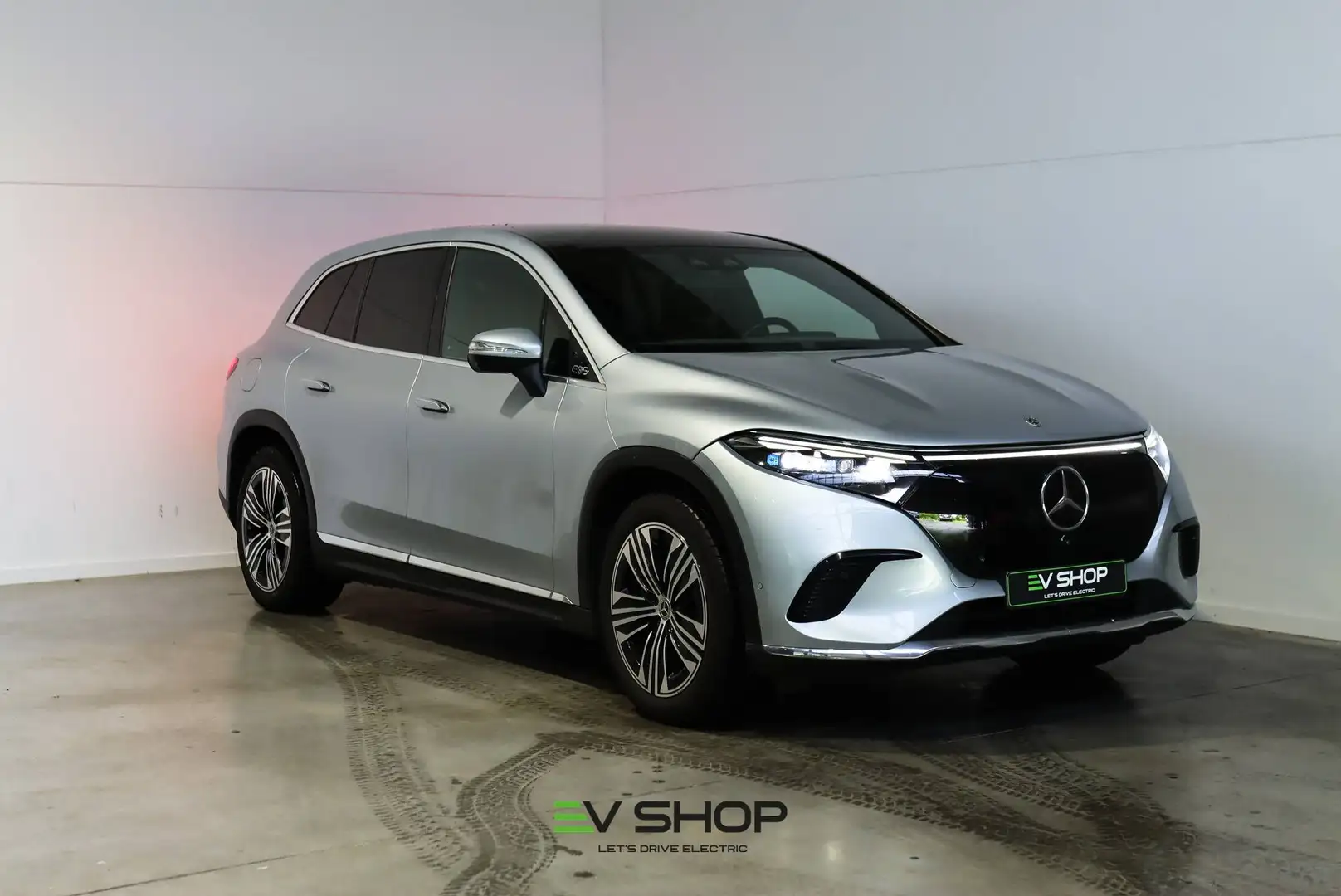 Mercedes-Benz EQS SUV EQS 450+ - Trekhaak - Pano - Burmester - 7zit Silber - 1