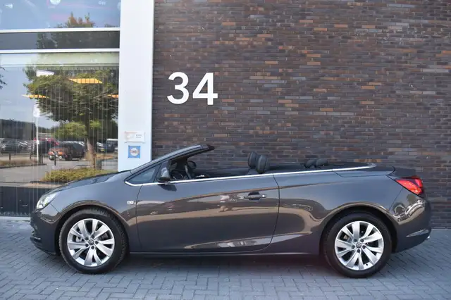Opel Cascada view 10