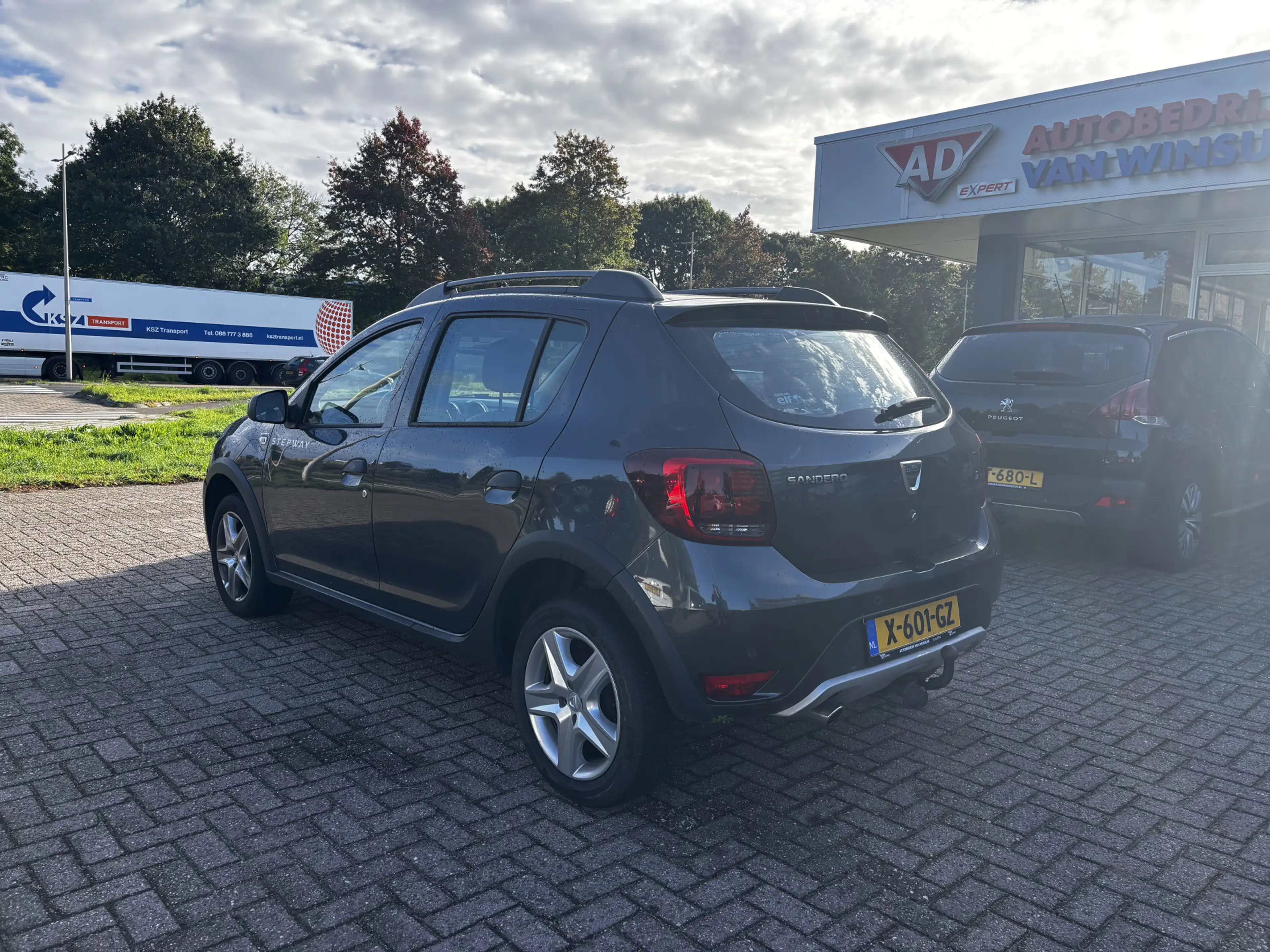 Dacia Sandero 0.9 TCe Laureate / Lmv / Trekhaak / Cruise / Navi — photo 6