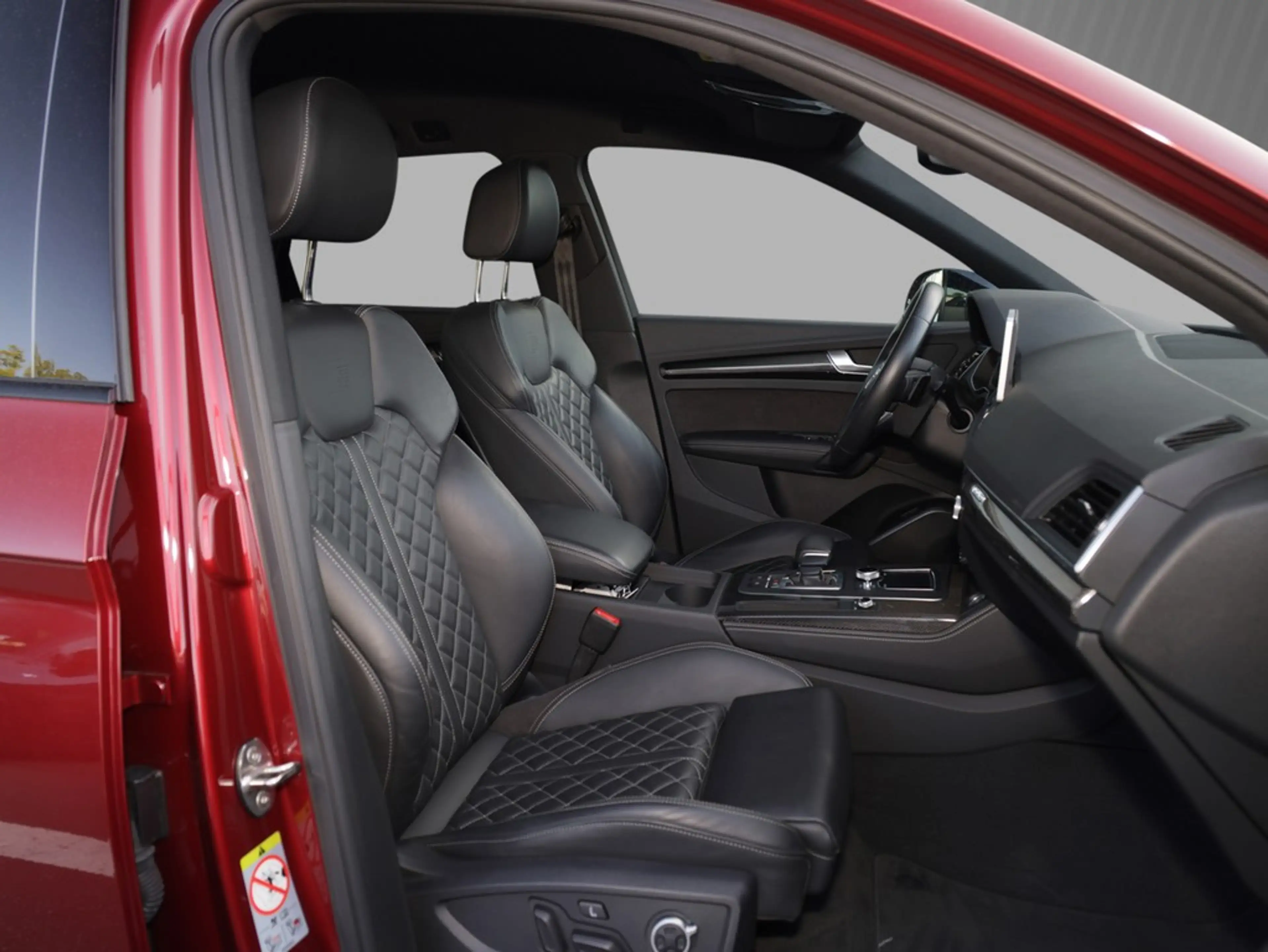 Audi SQ5 TDI quattro tiptronic — photo 11