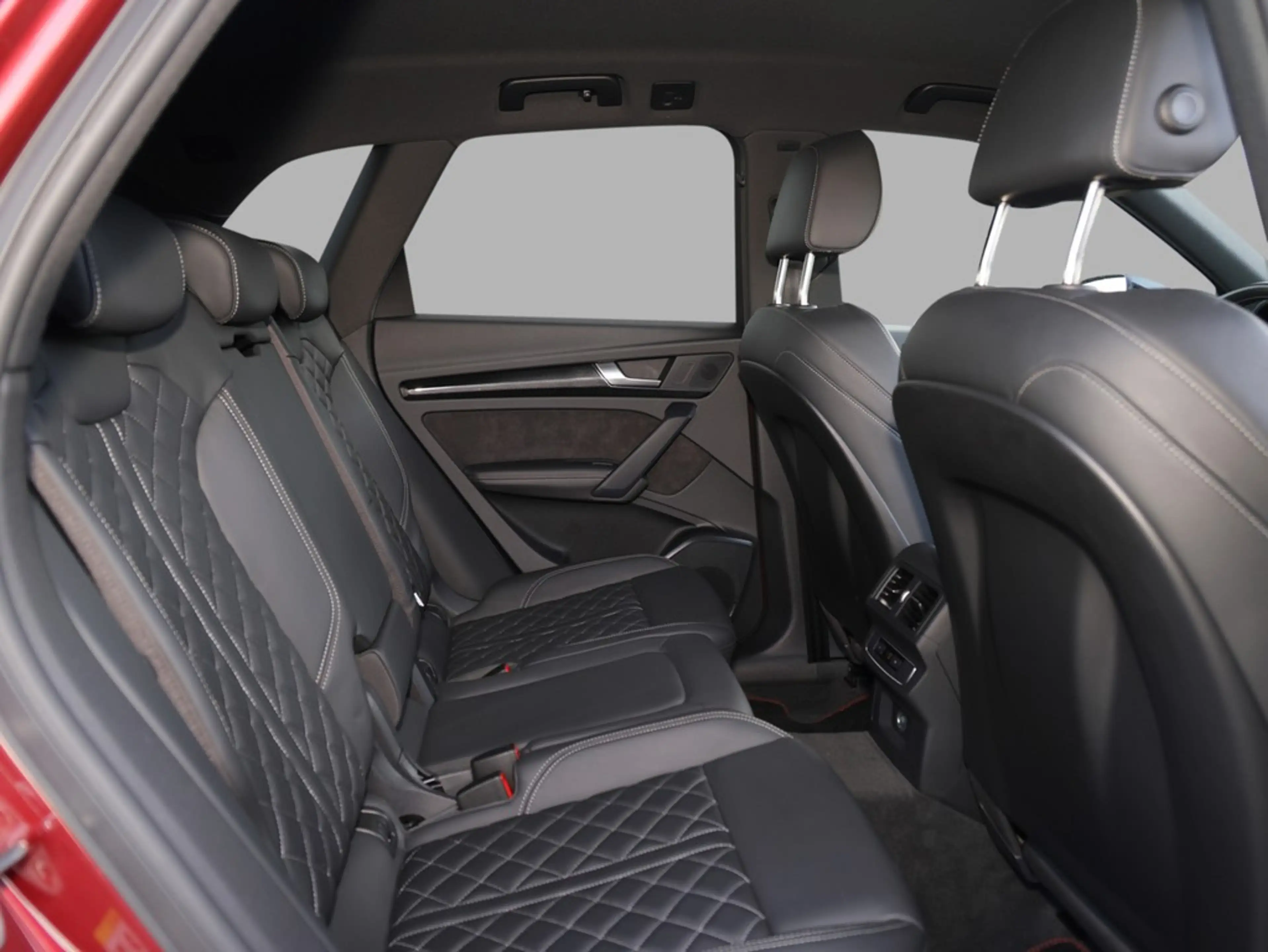 Audi SQ5 TDI quattro tiptronic — photo 12
