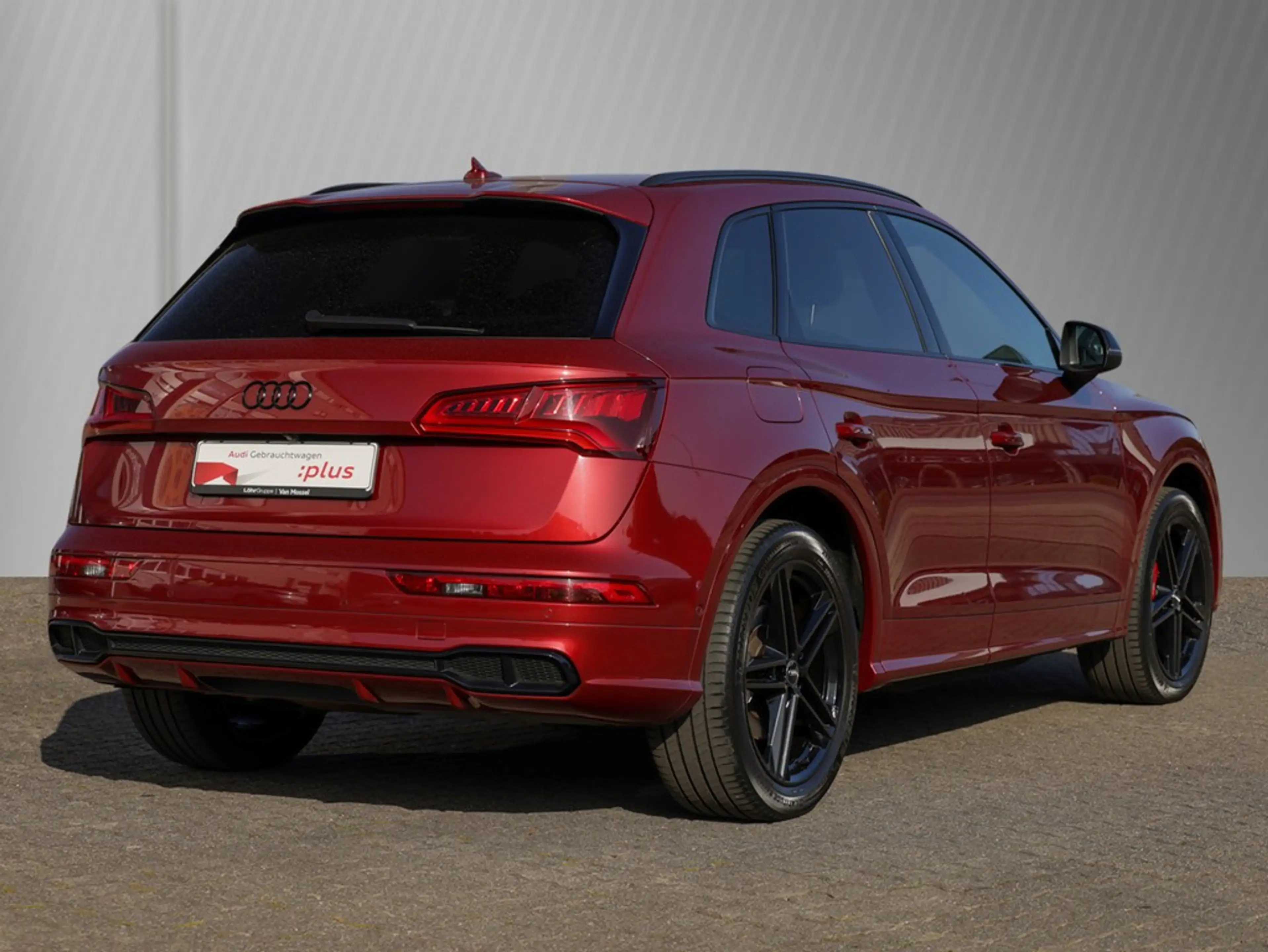 Audi SQ5 TDI quattro tiptronic — photo 4