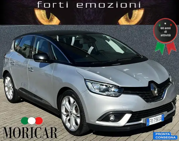 Renault Grand Scenic dCi 8V 110 CV EDC Energy Bose