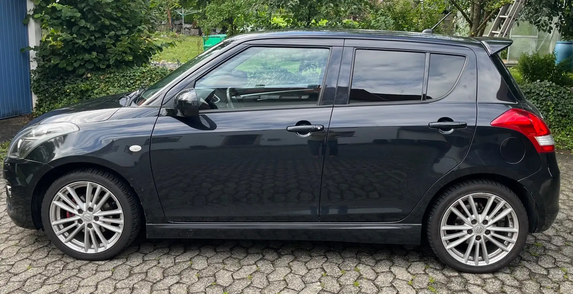 Suzuki Swift Swift 1.6Sport Fekete - 1