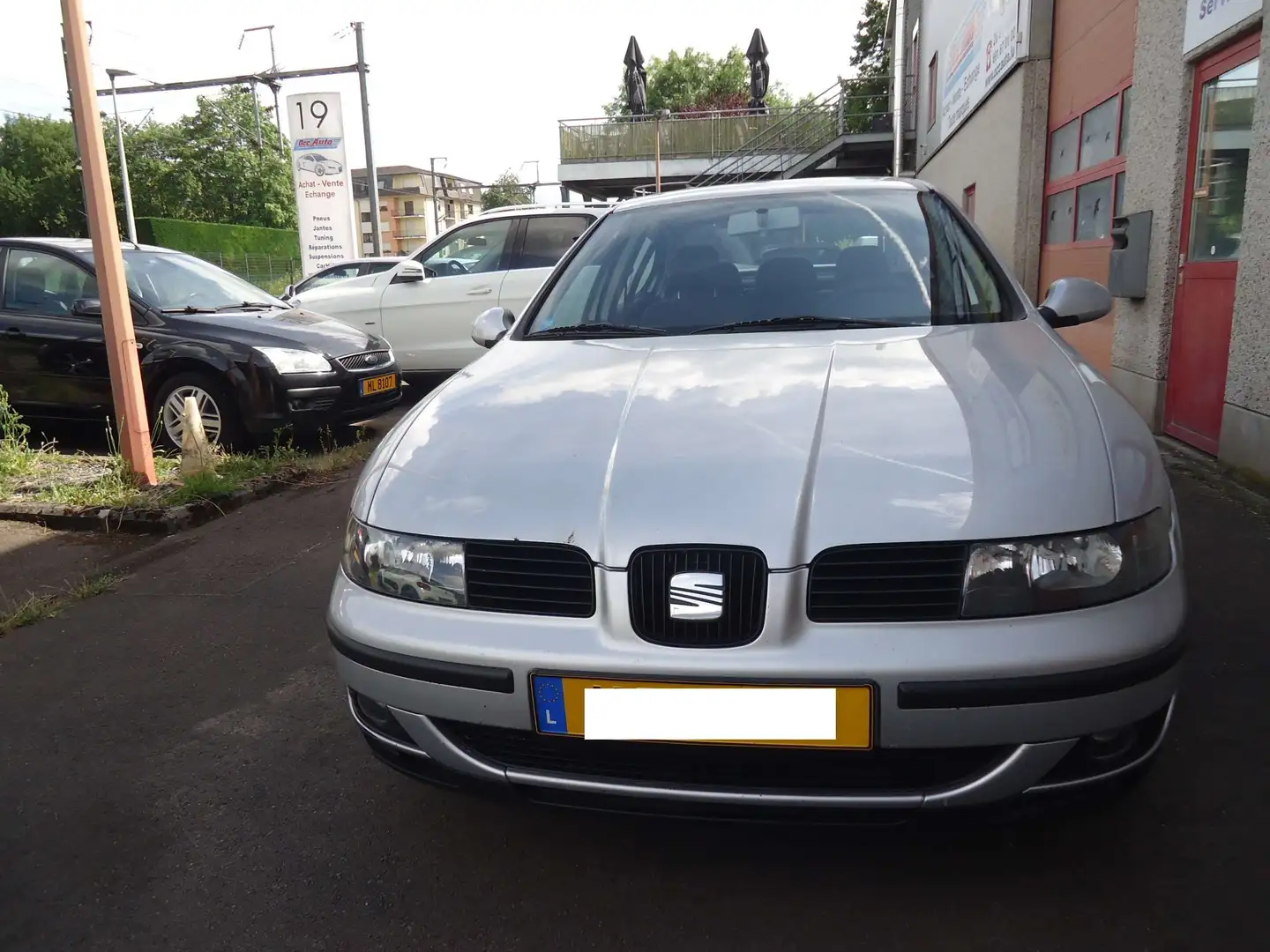 SEAT Toledo 1.9 TDi Style Grijs - 1