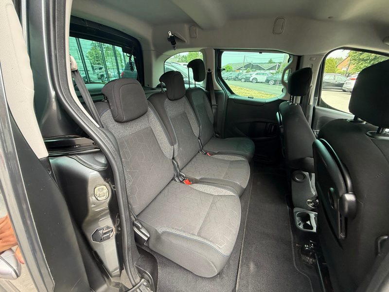 Peugeot Partner Partner Tepee 1.6HDi CLIM,CRUISE,RADARS… — photo 7