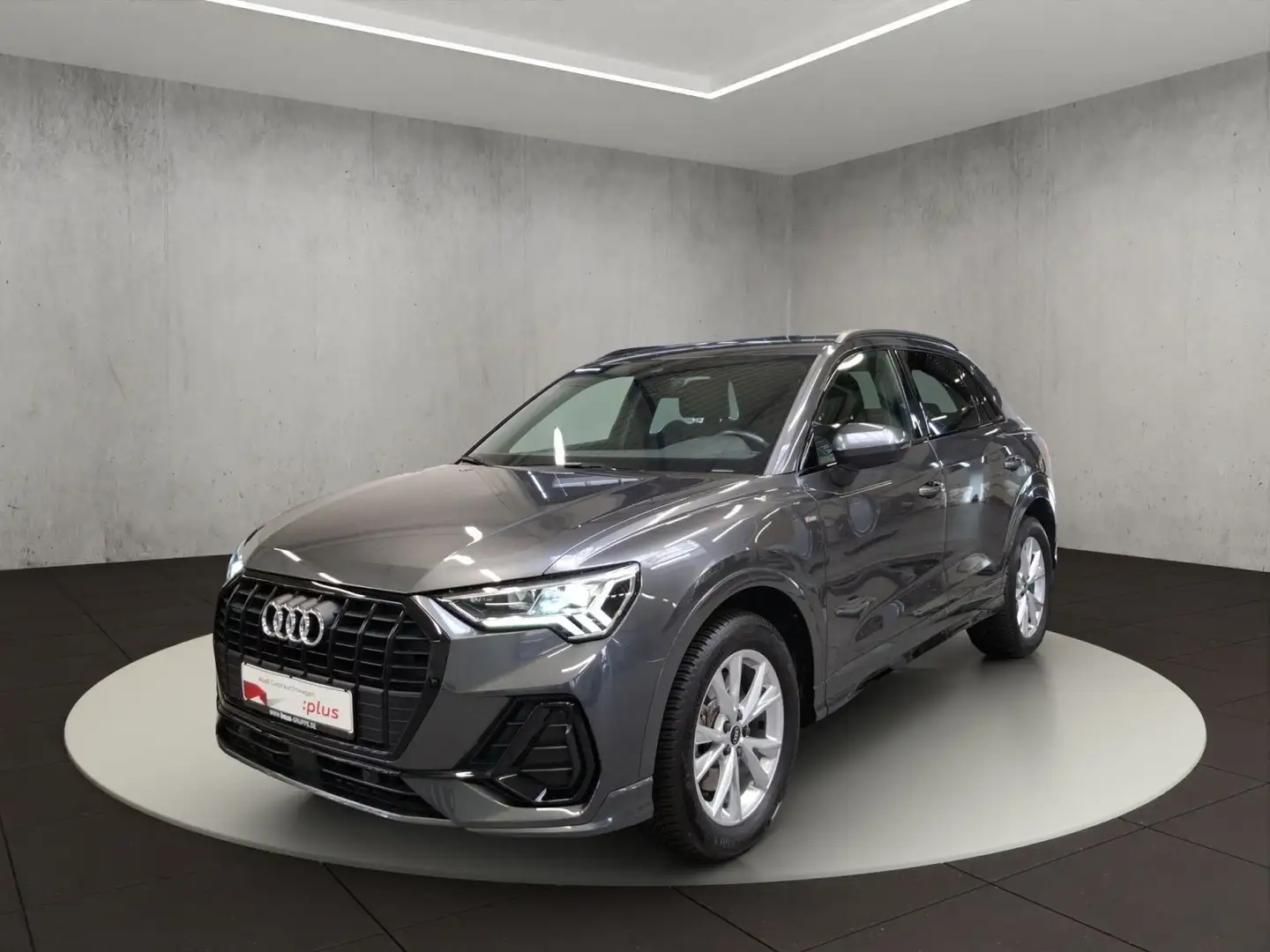 Audi Q3 S line 45 TFSI quattro 180(245) kW(PS) S tron Gris - 1