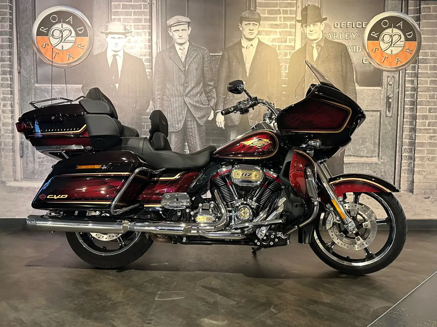Harley-Davidson Road Glide Rouge - 1