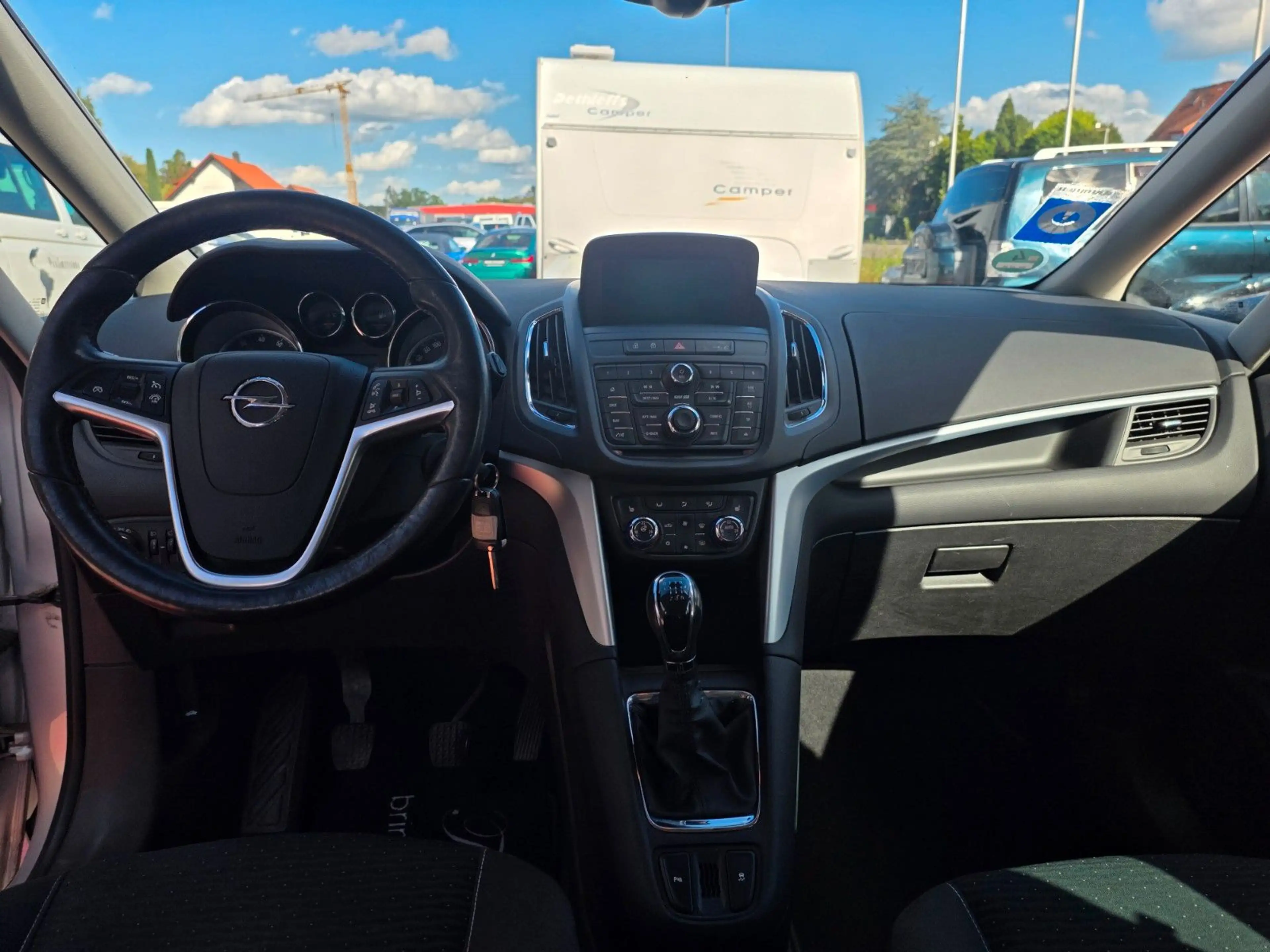 Opel Zafira C Tourer Drive — photo 10