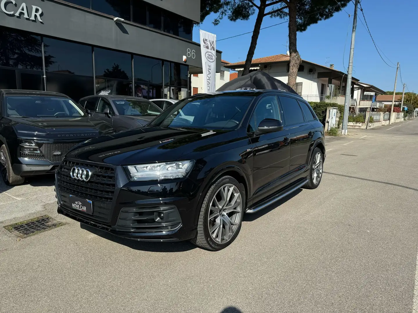Audi Q7 50 3.0 tdi mhev Business Plus quattro 7pti Černá - 1