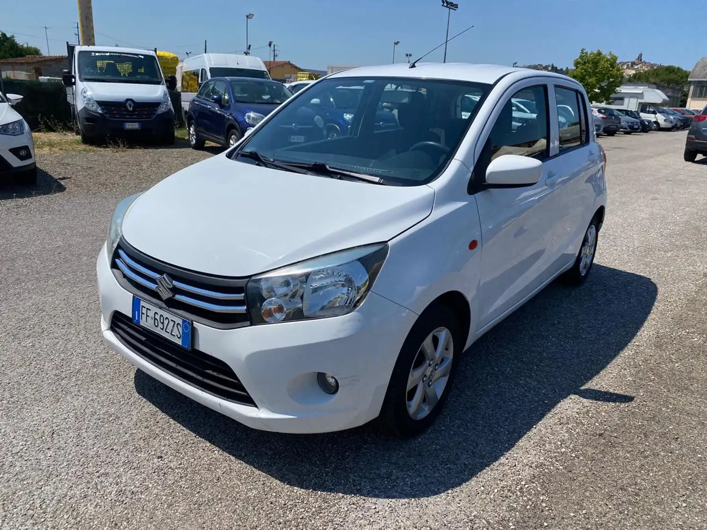 Suzuki Celerio 1.0 AGS Style Bianco - 1