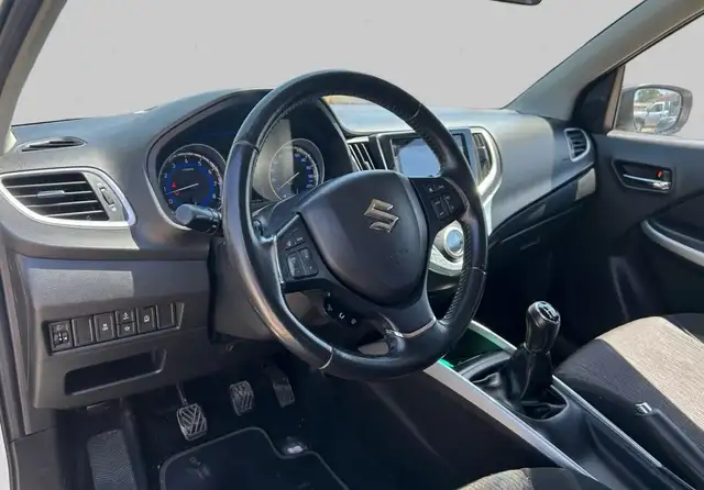 Suzuki Baleno view 4