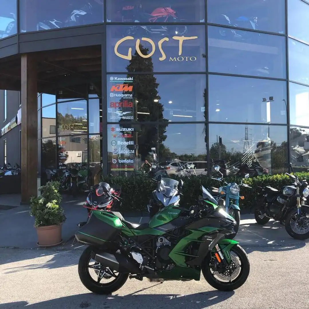 Kawasaki Ninja H2 SX - 1