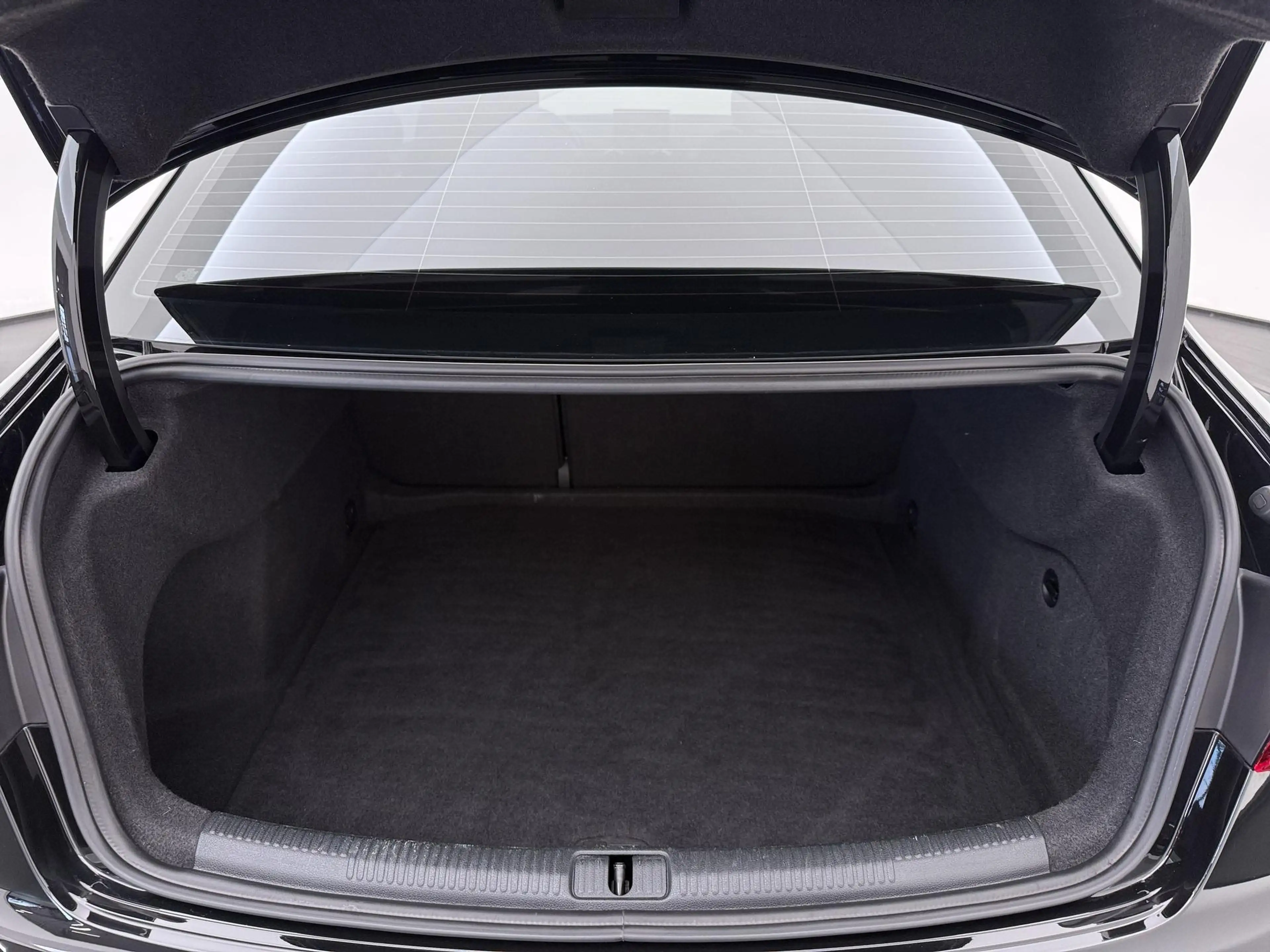 Audi A3 Limousine 30 TFSI Sport Lease Edition | Stoelverwa — photo 9