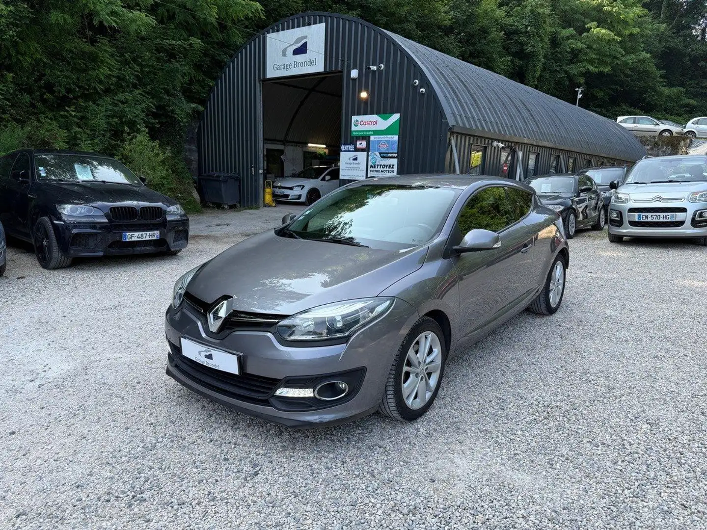 Renault Megane III Coupé 1.5 dCi 95cv Intens 2e main Gris - 1
