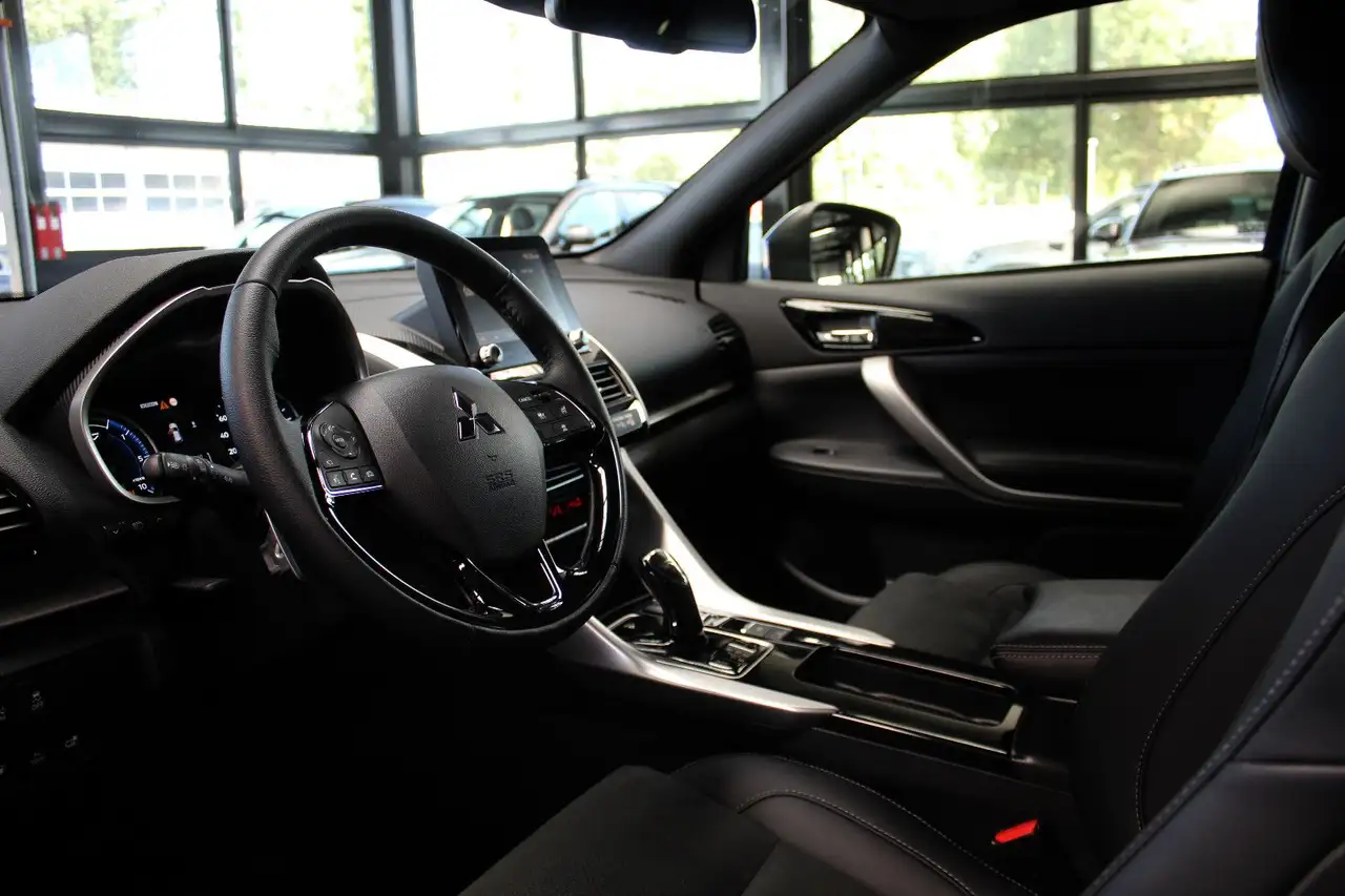 Mitsubishi Eclipse Cross Plug-in Hybrid Select 4WD, миниатюра 11
