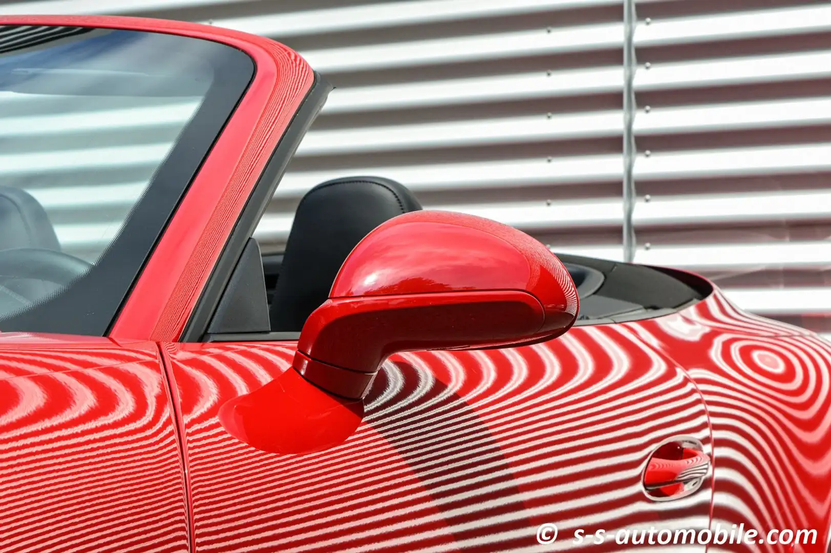 Porsche 991 Carrera 4S Cabrio Chrono SAGA PDCC 18-Wege Piros - 2