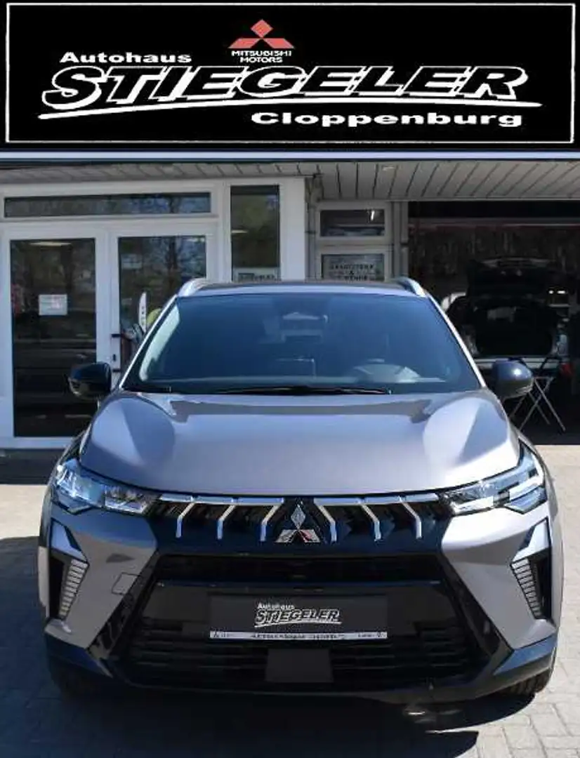 Mitsubishi ASX PLUS 1.6 Hybrid Grau - 2