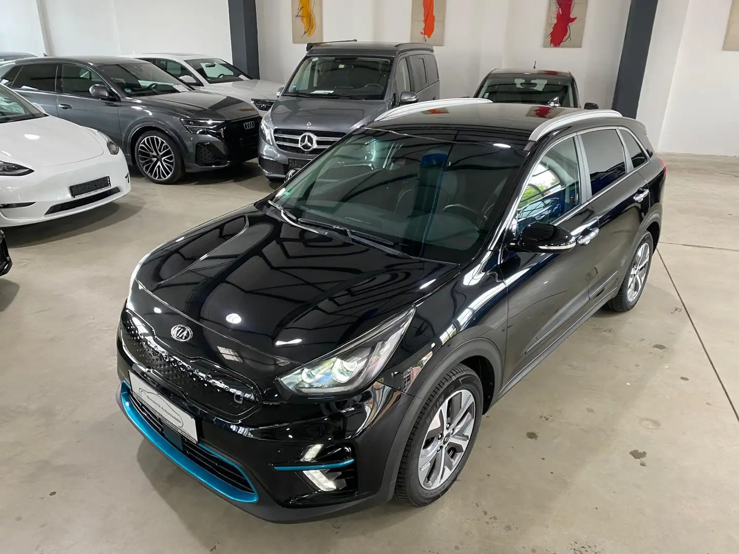 Kia e-Niro Spirit/LED/NAV/CarPlay/RFK/ACC/W-Pumpe Schwarz - 2