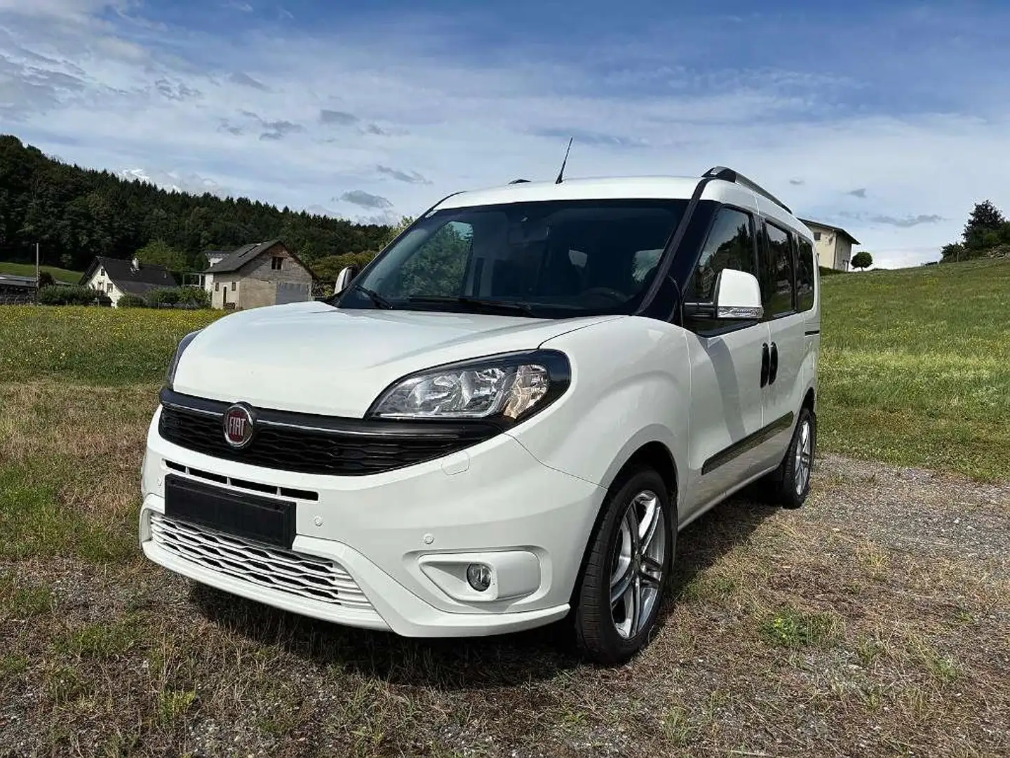 Fiat Doblo Doblo 1,6 MultiJet 120 SCR Easy Easy Weiß - 2
