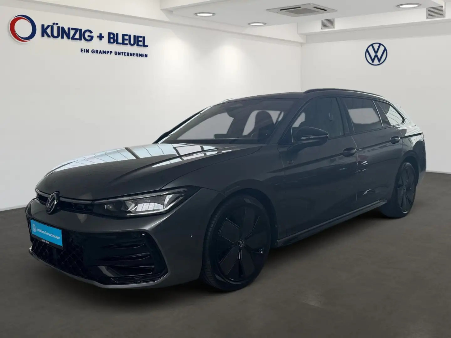 Volkswagen Passat Variant R-Line KAM*AHK*MATRIX*Carplay*DSG Grau - 2