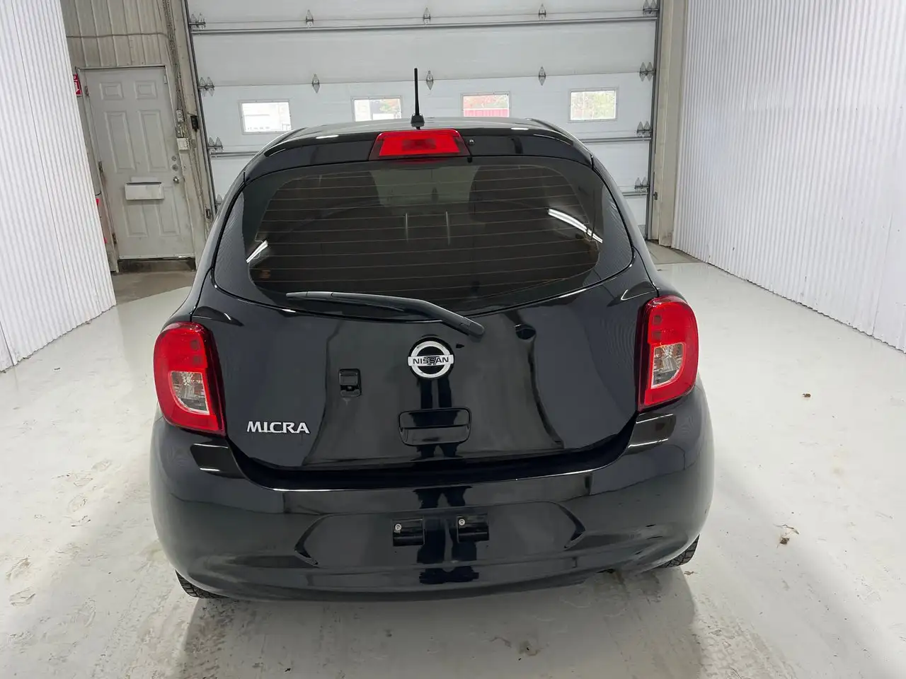 Nissan Micra снимка Nissan Micra