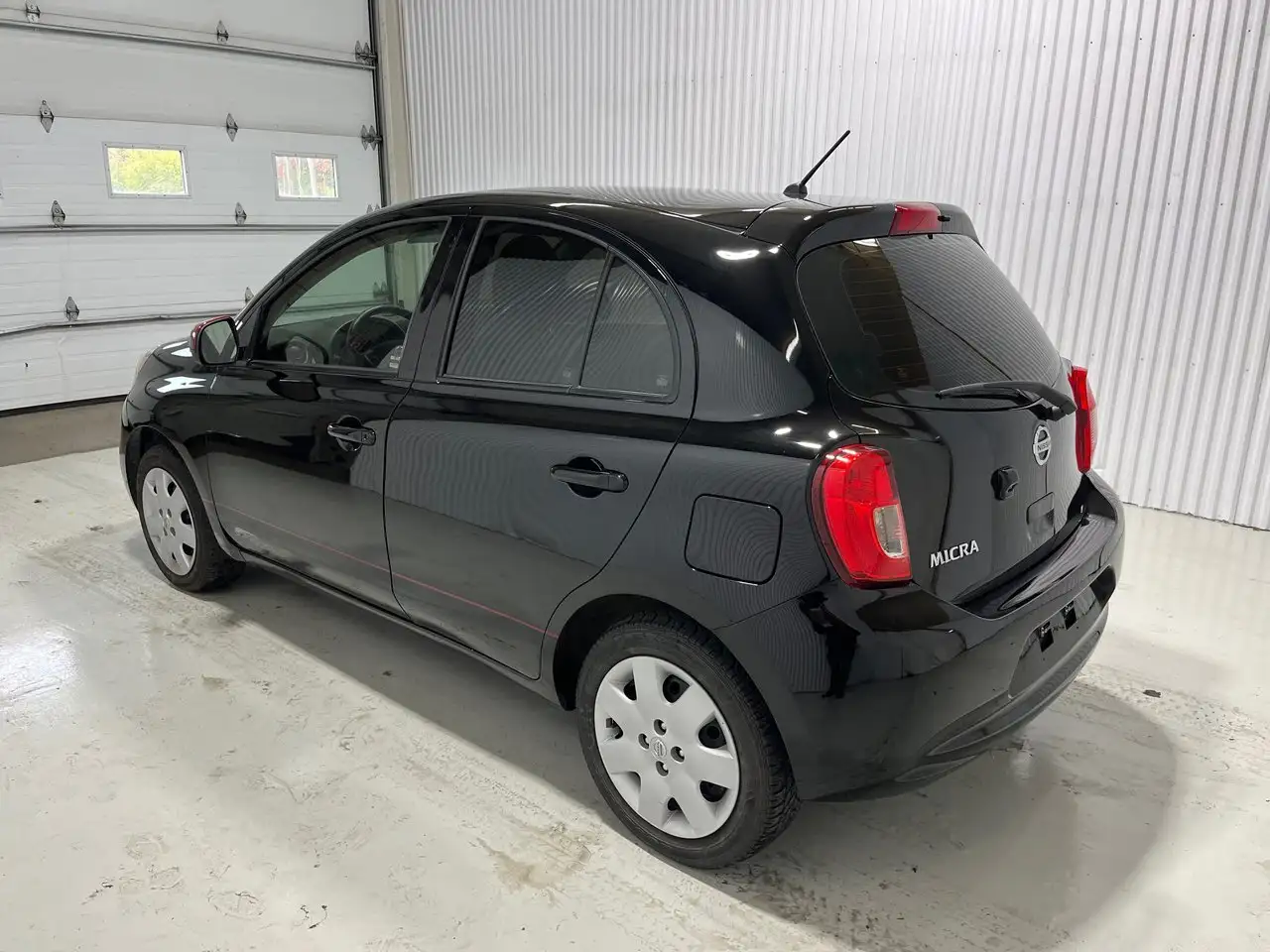Nissan Micra снимка Nissan Micra