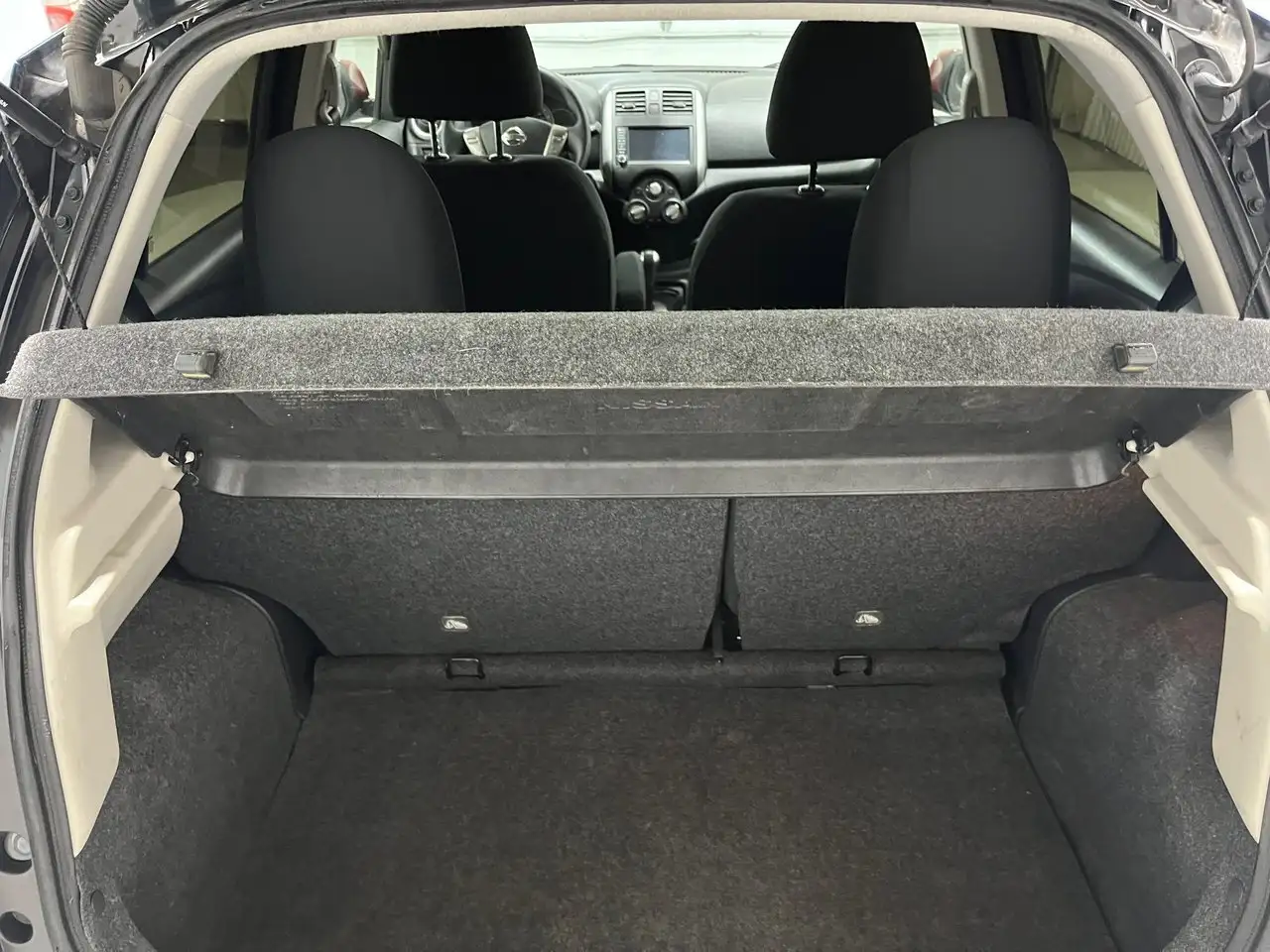 Nissan Micra снимка Nissan Micra