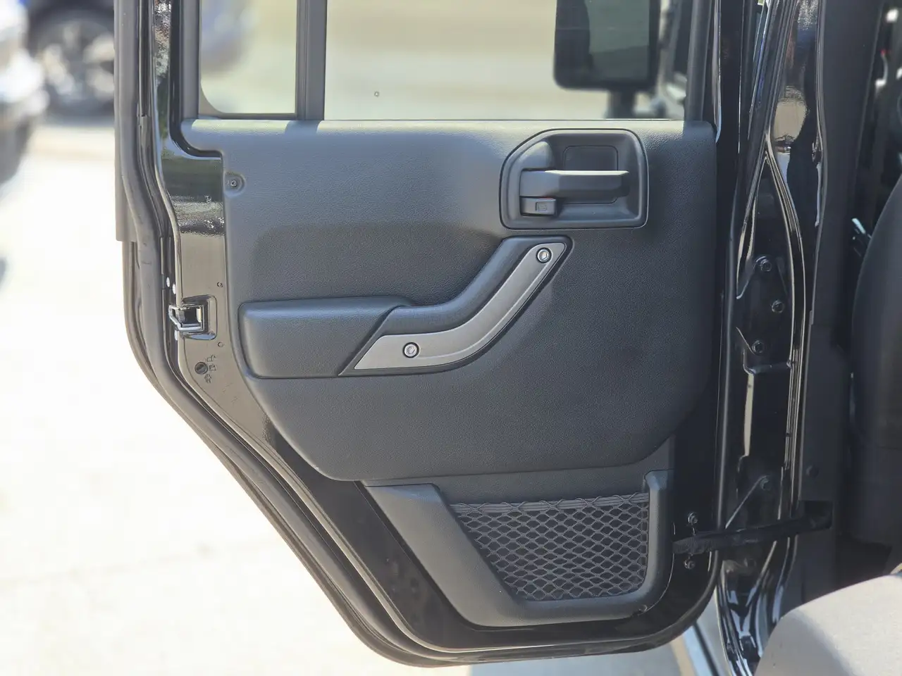 Jeep Wrangler photo Jeep Wrangler