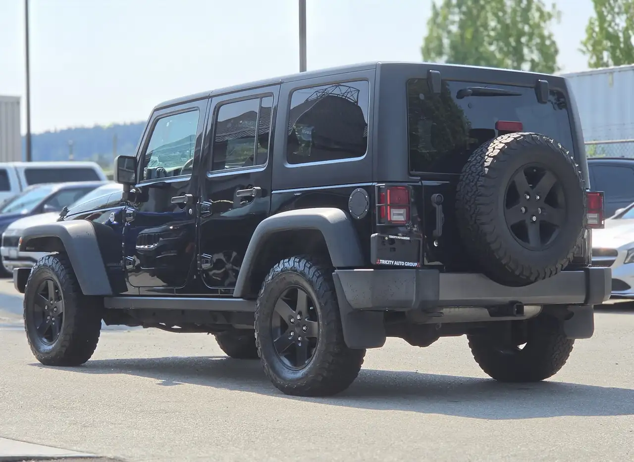 Jeep Wrangler photo Jeep Wrangler