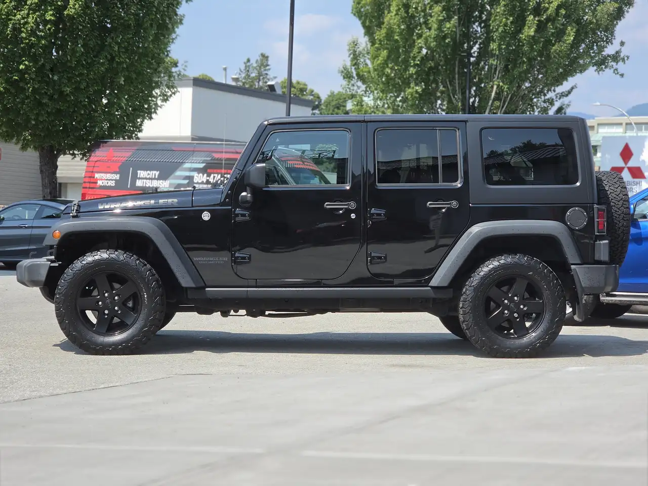 Jeep Wrangler photo Jeep Wrangler