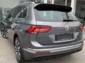 Volkswagen Tiguan 1.5TSI DSG / R Line / Cockpit / 360 / FULL OPTIONS Gris - thumbnail 12