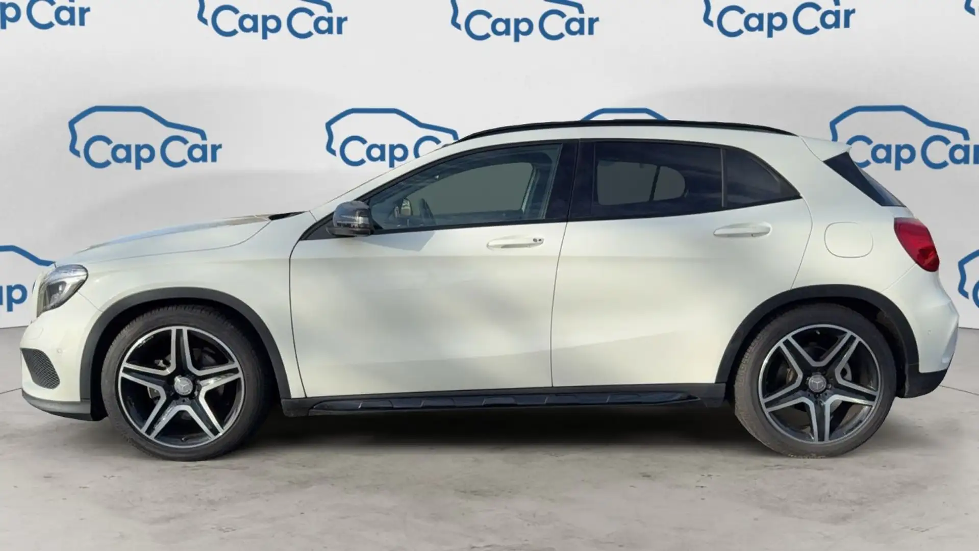 Mercedes-Benz I 200 156 7G-DCT Fascination - Automatique Entretien constructeur Blanc - 2