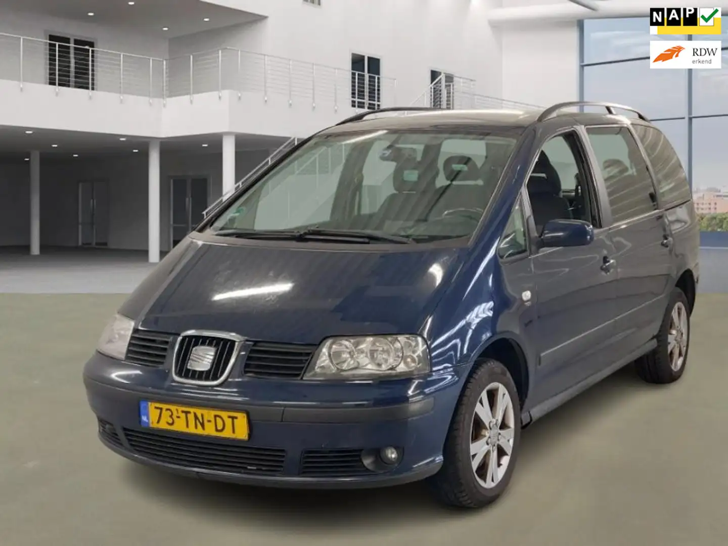 SEAT Alhambra 1.9 TDI Stylance Blauw - 1