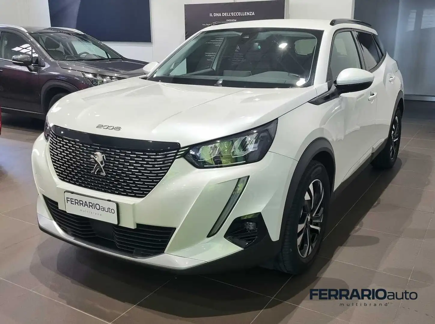 Peugeot 2008 2ª serie PureTech 130 S&S Allure Pack Wit - 1