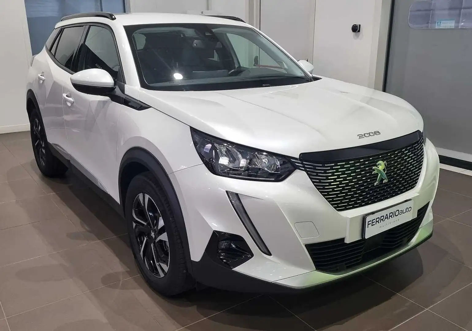 Peugeot 2008 2ª serie PureTech 130 S&S Allure Pack Wit - 2