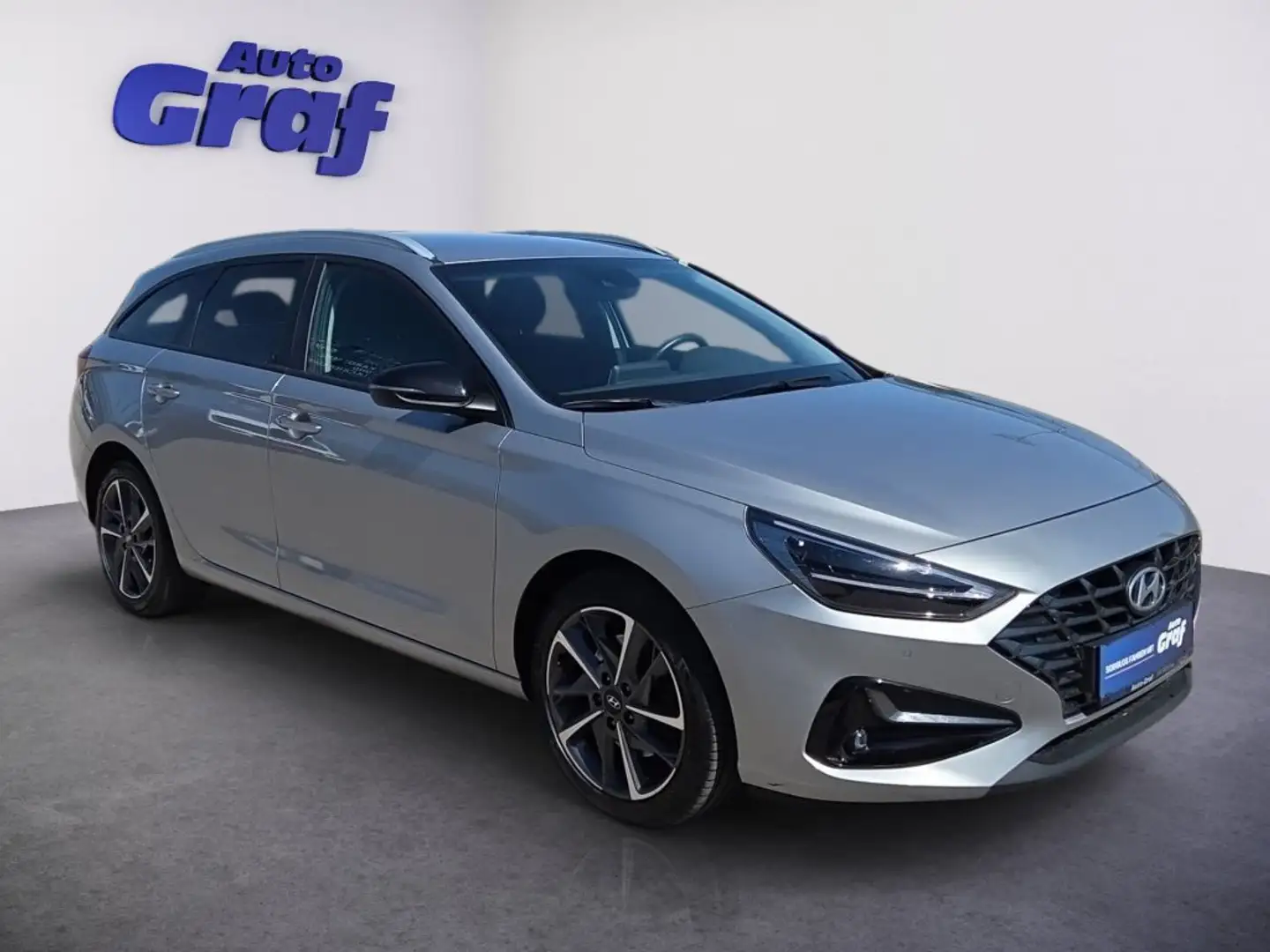 Hyundai i30 CW 1,0 T-GDI Edition 30 Plus Silber - 2